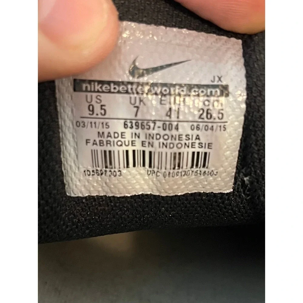 Nike Shox NZ Black Metallic Silver Grey